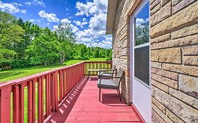 Roomy Montour Falls Retreat With Private Pool!